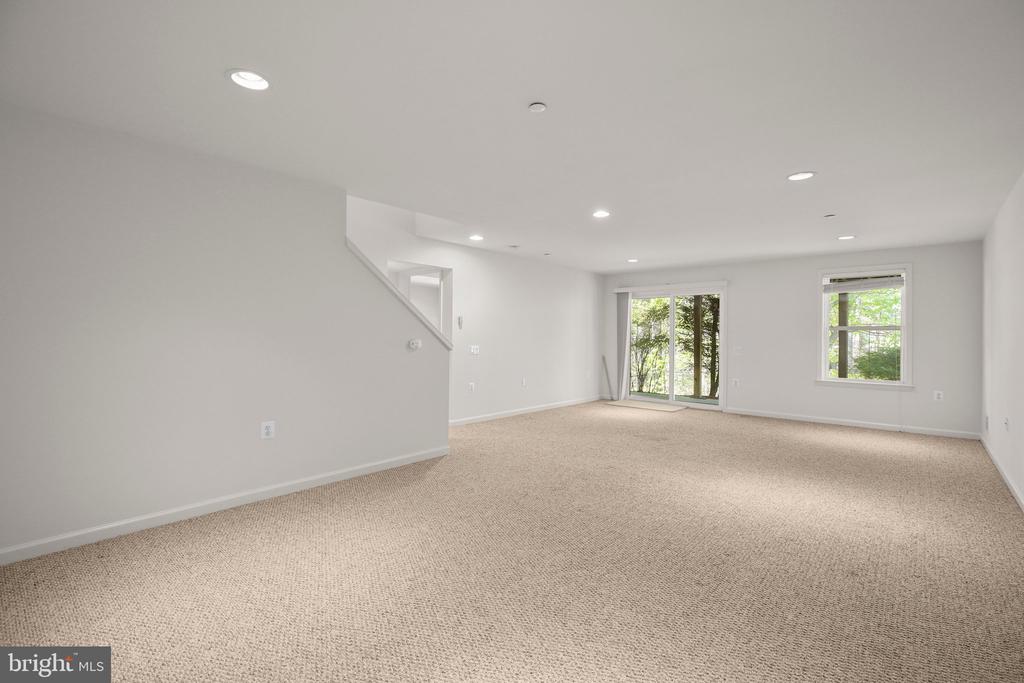 414 Bridgewater Cir