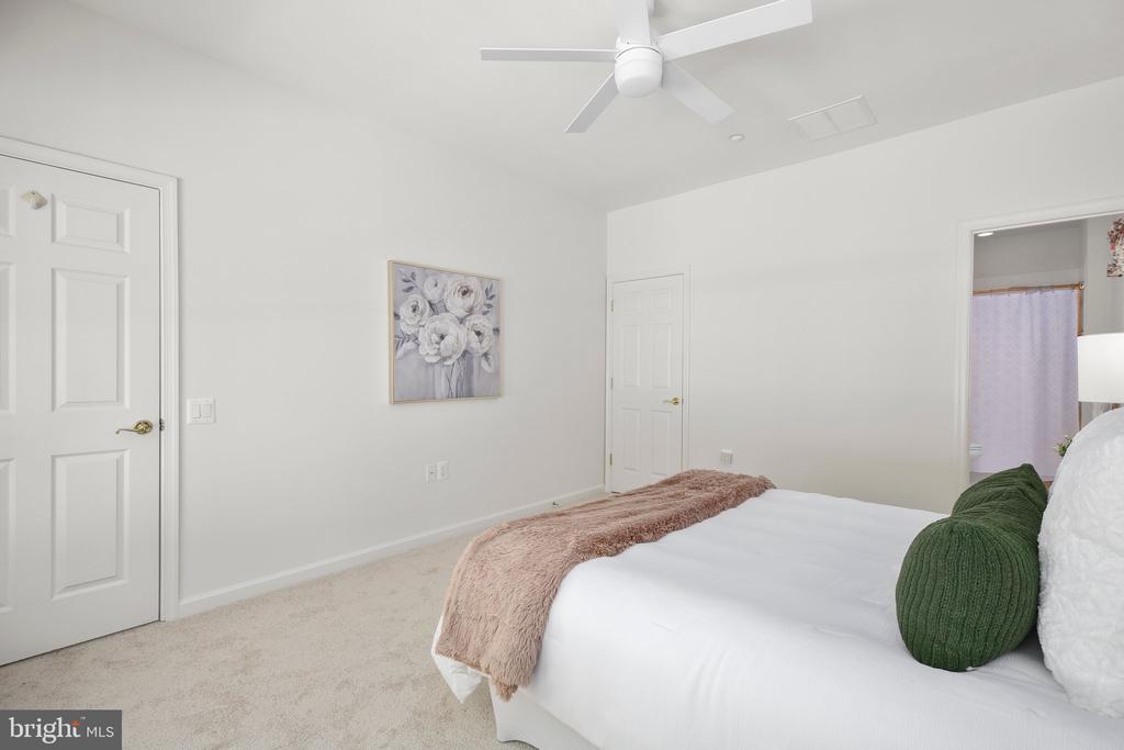 414 Bridgewater Cir