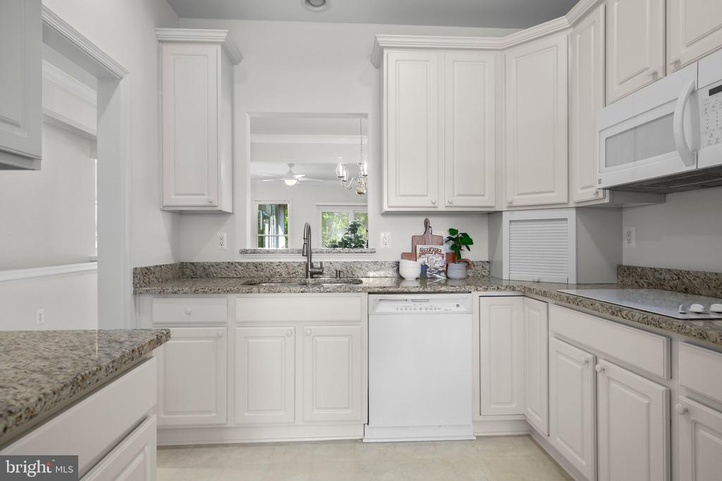 414 Bridgewater Cir