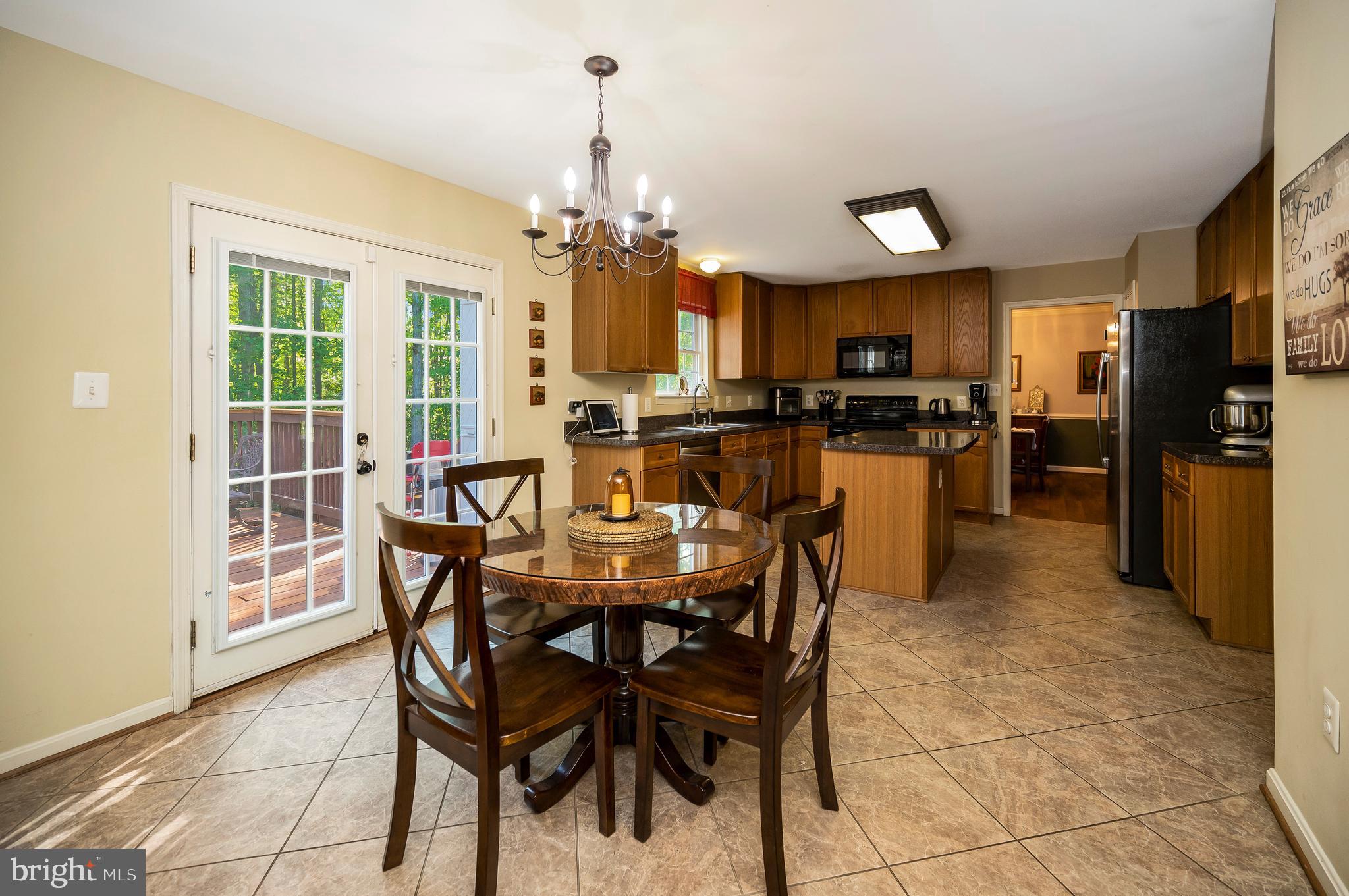 26 Saint Roberts Dr