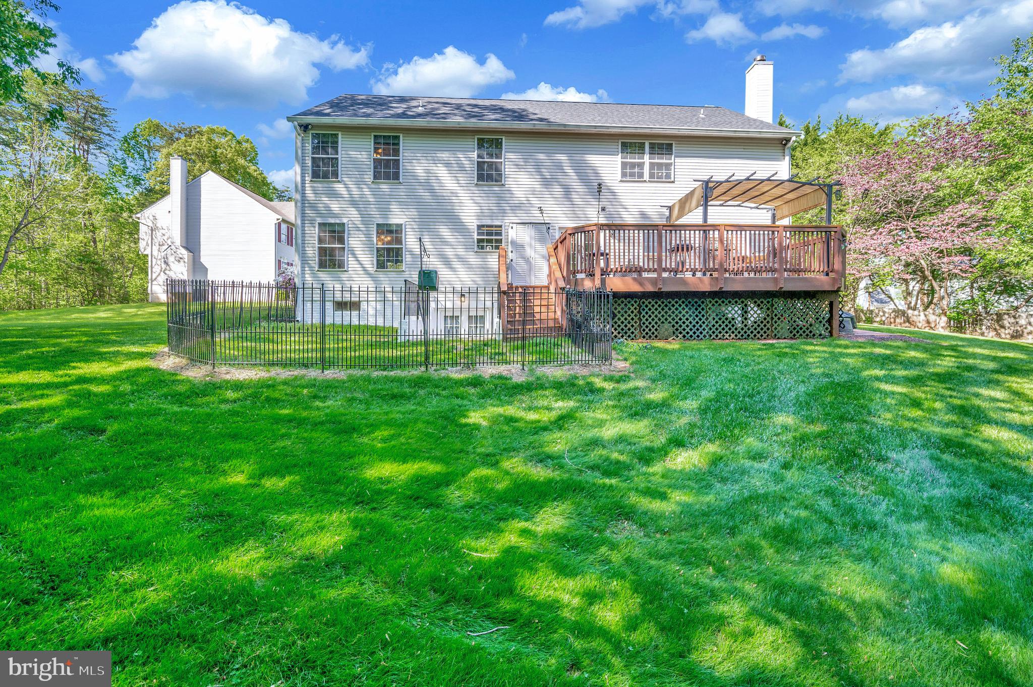 26 Saint Roberts Dr