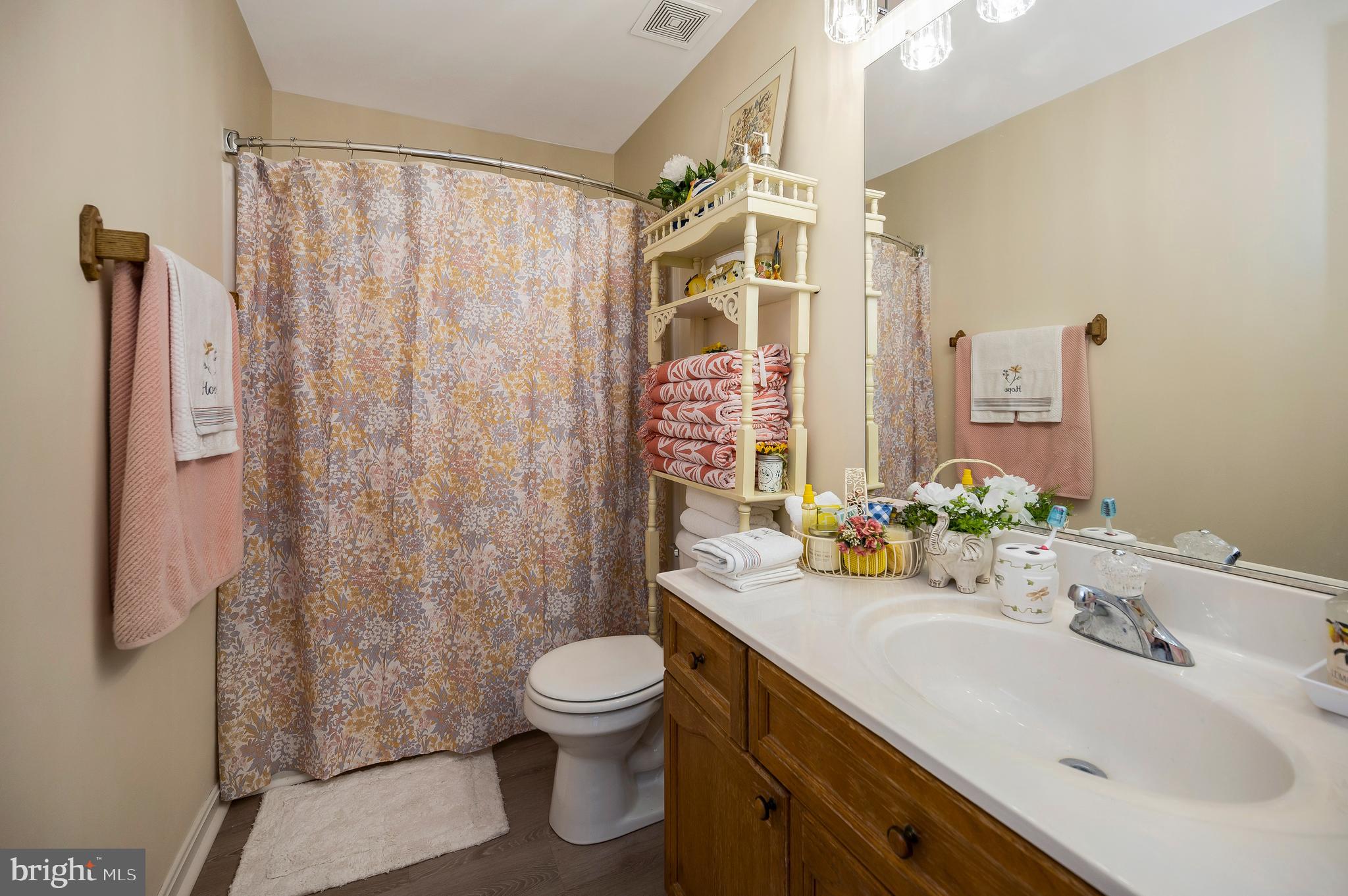 26 Saint Roberts Dr