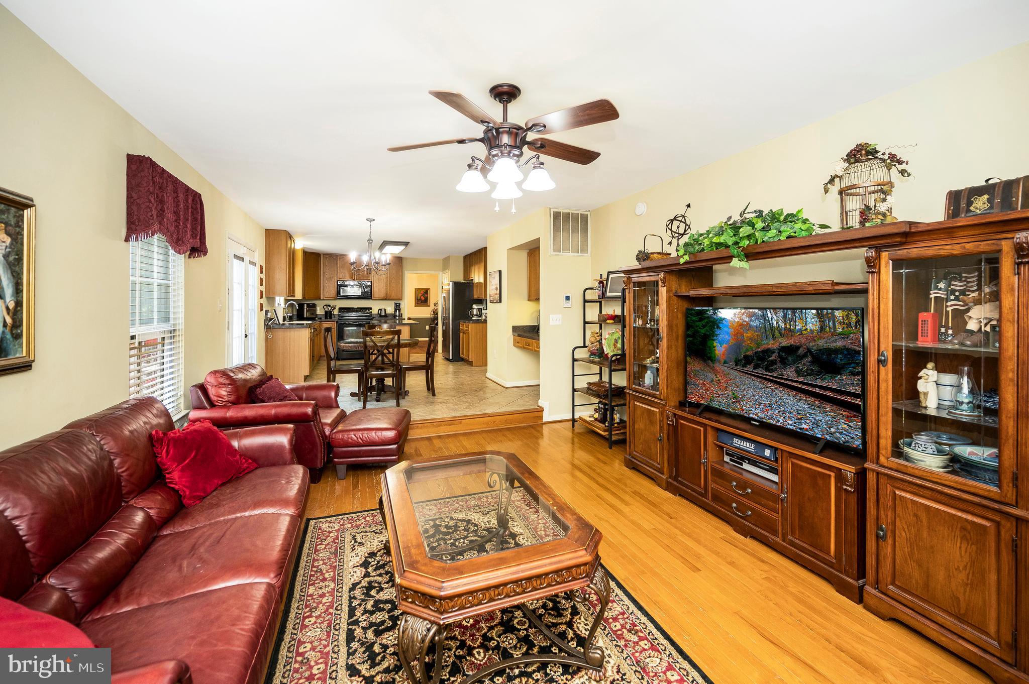 26 Saint Roberts Dr