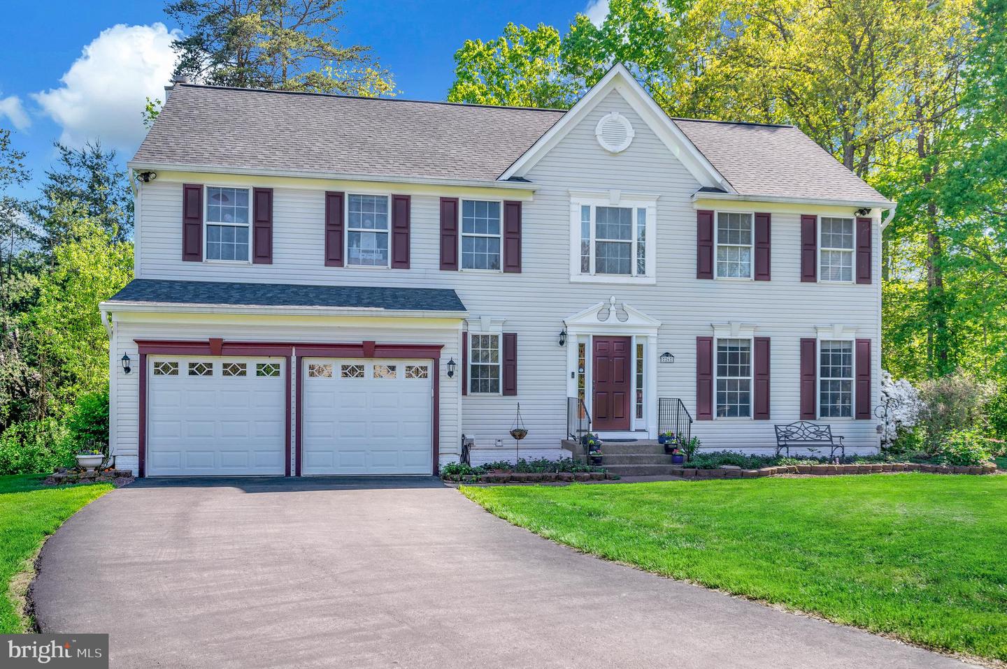 26 Saint Roberts Dr
