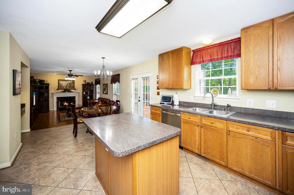 26 Saint Roberts Dr