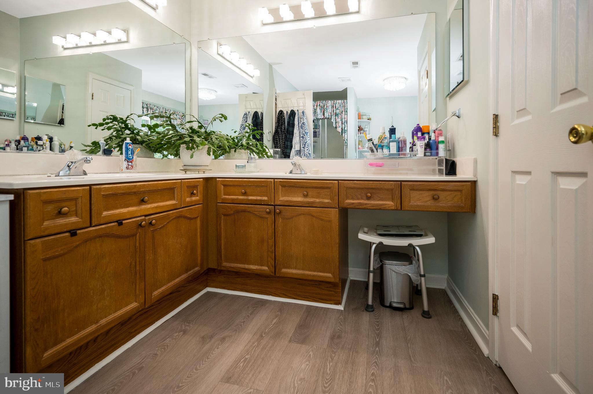 26 Saint Roberts Dr