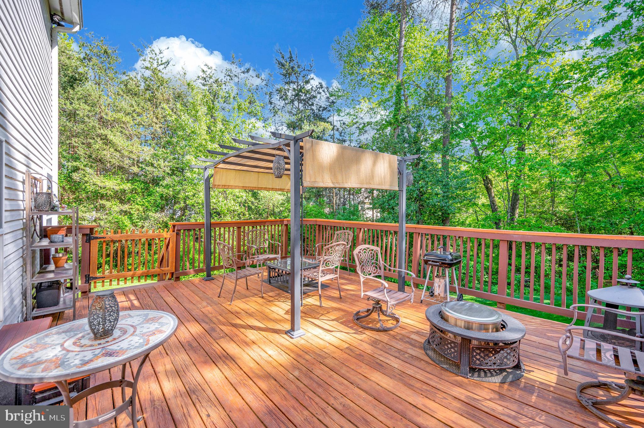 26 Saint Roberts Dr