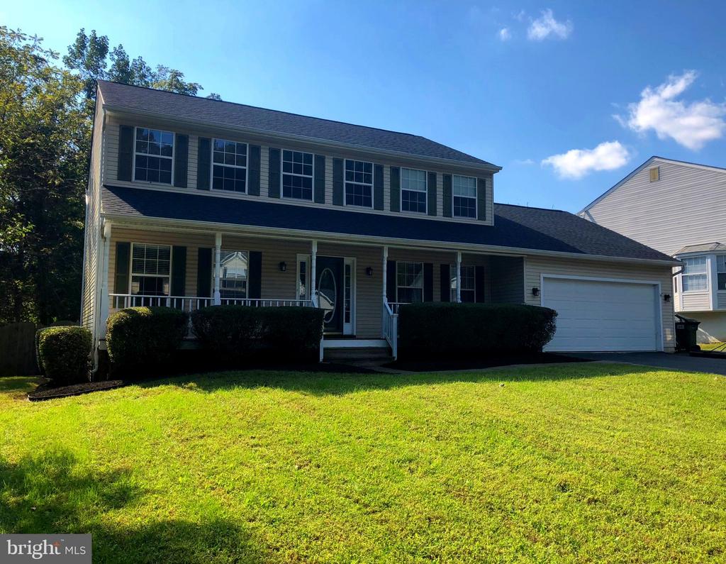 50 DOROTHY LN