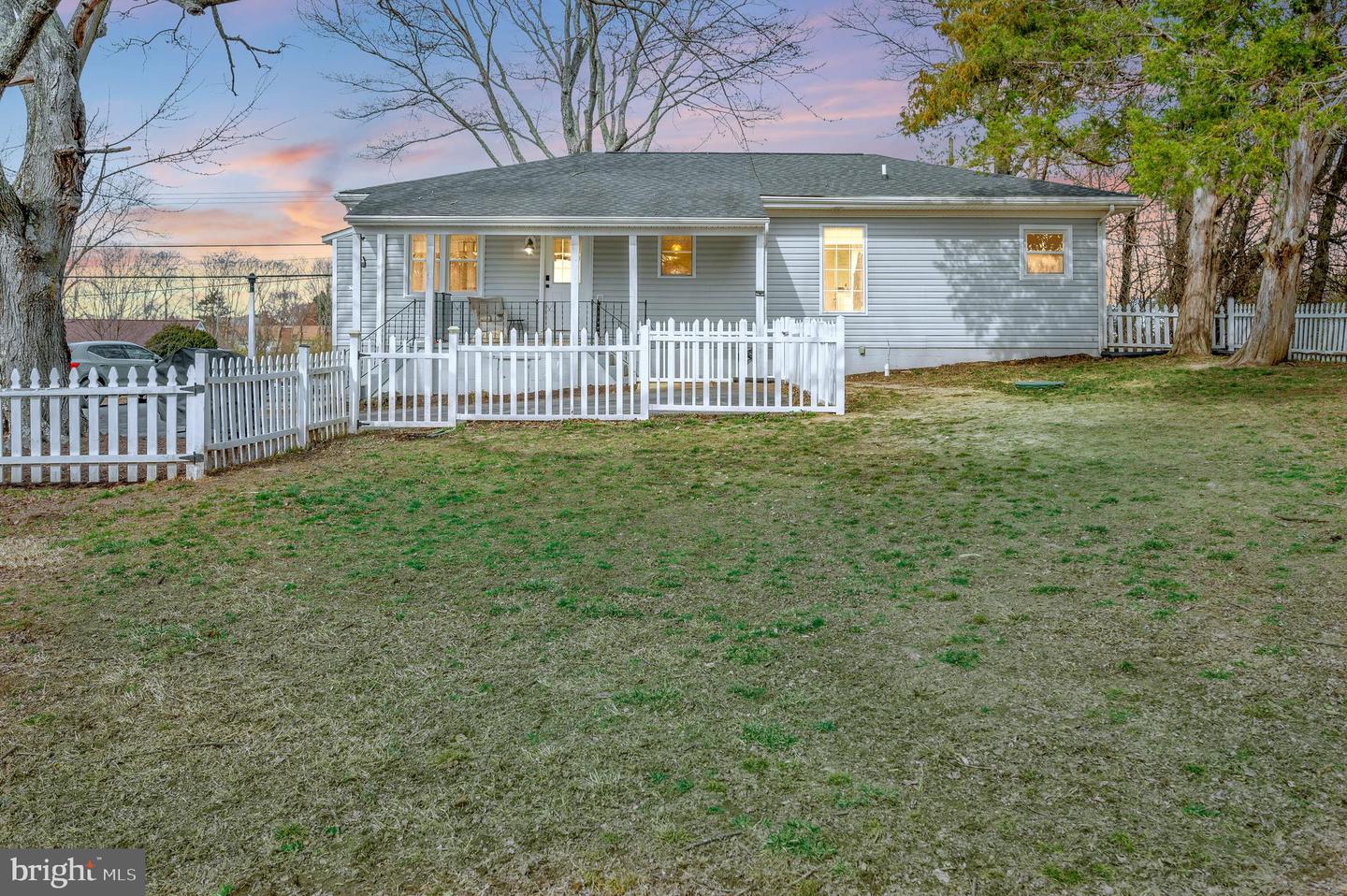 522 White Oak Rd