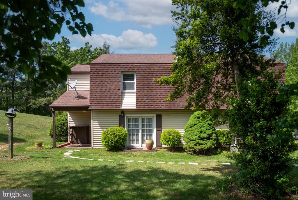 866 TRUSLOW ROAD
