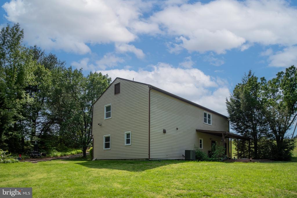 866 TRUSLOW ROAD