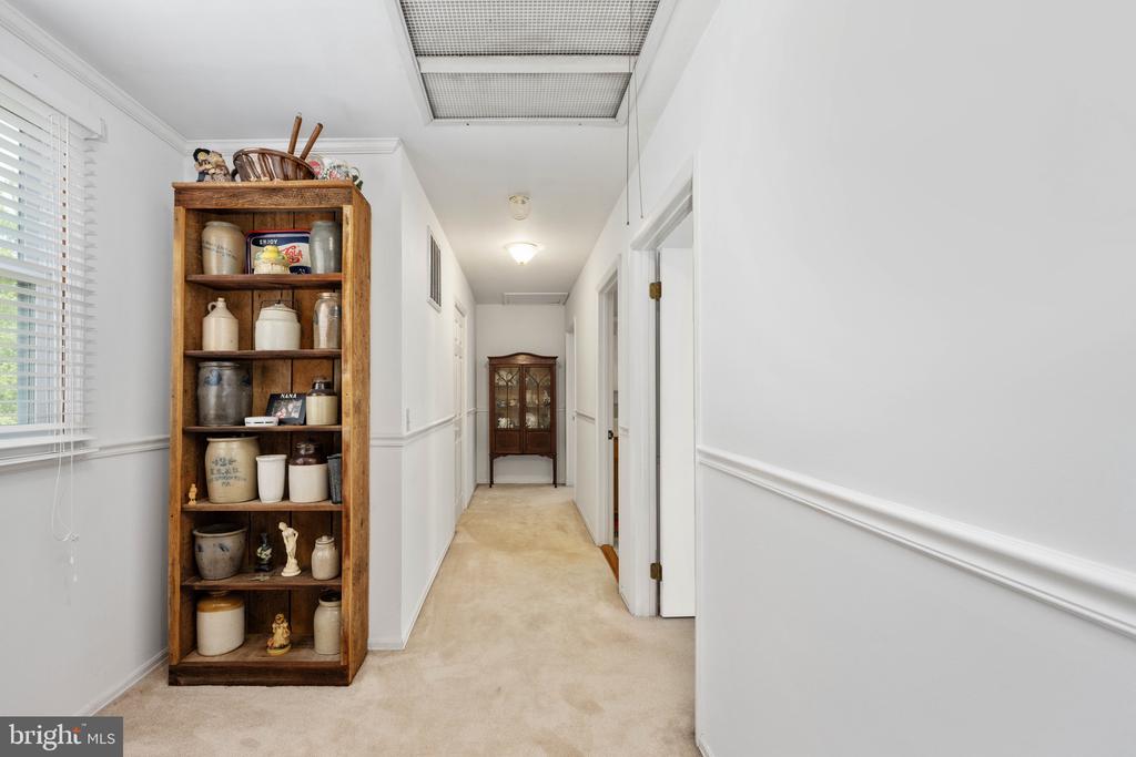 866 TRUSLOW ROAD