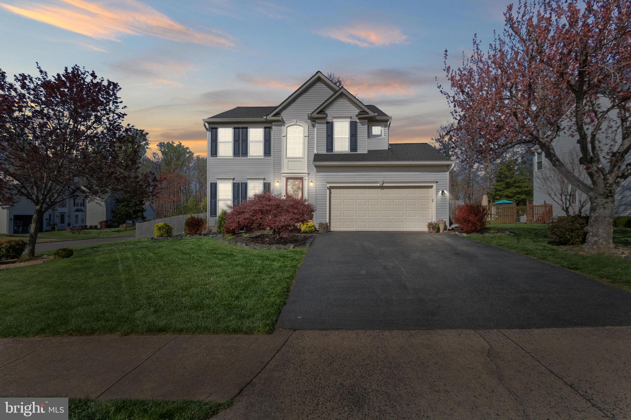 6 BEAU RIDGE DR