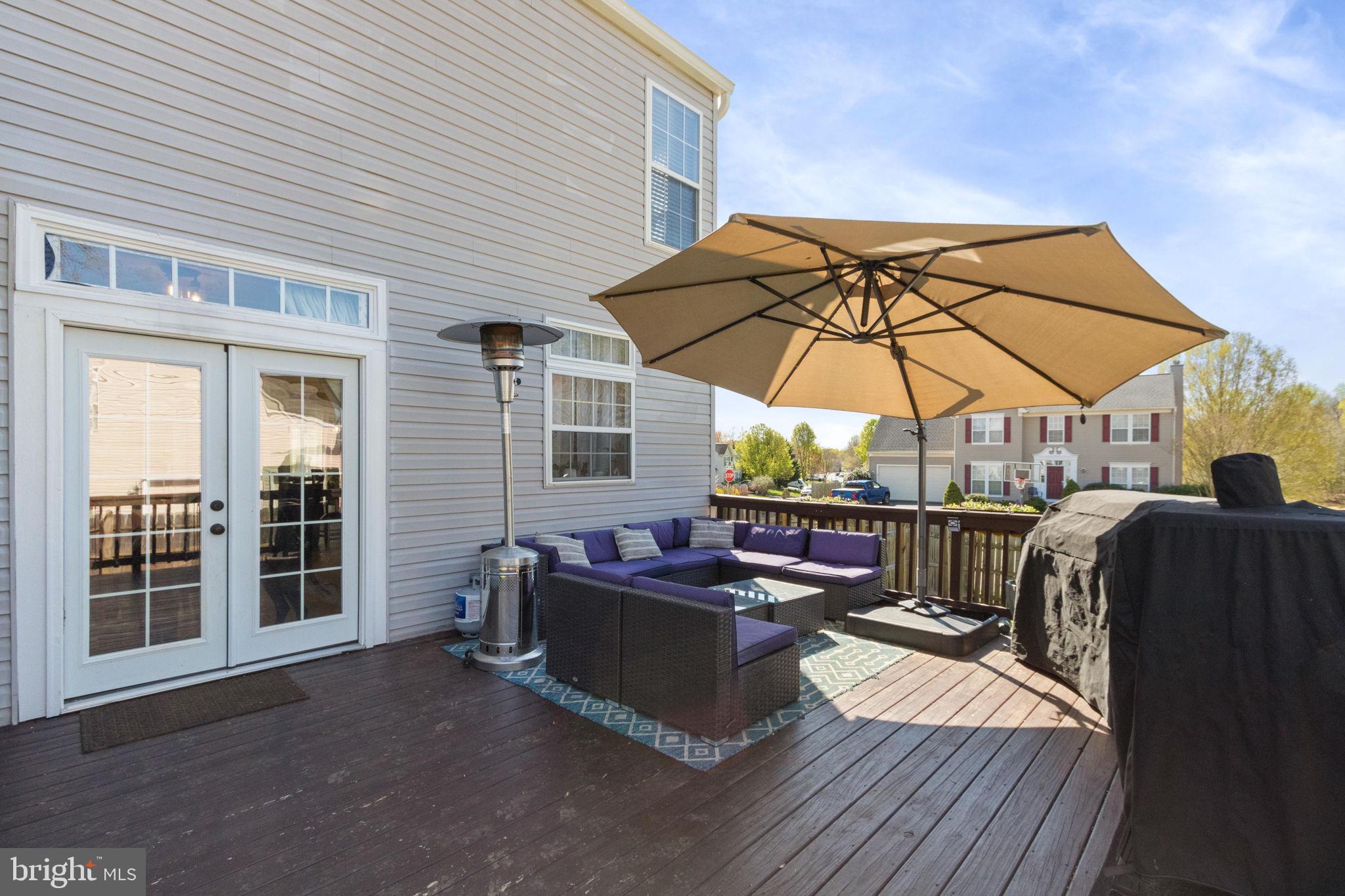 6 BEAU RIDGE DR