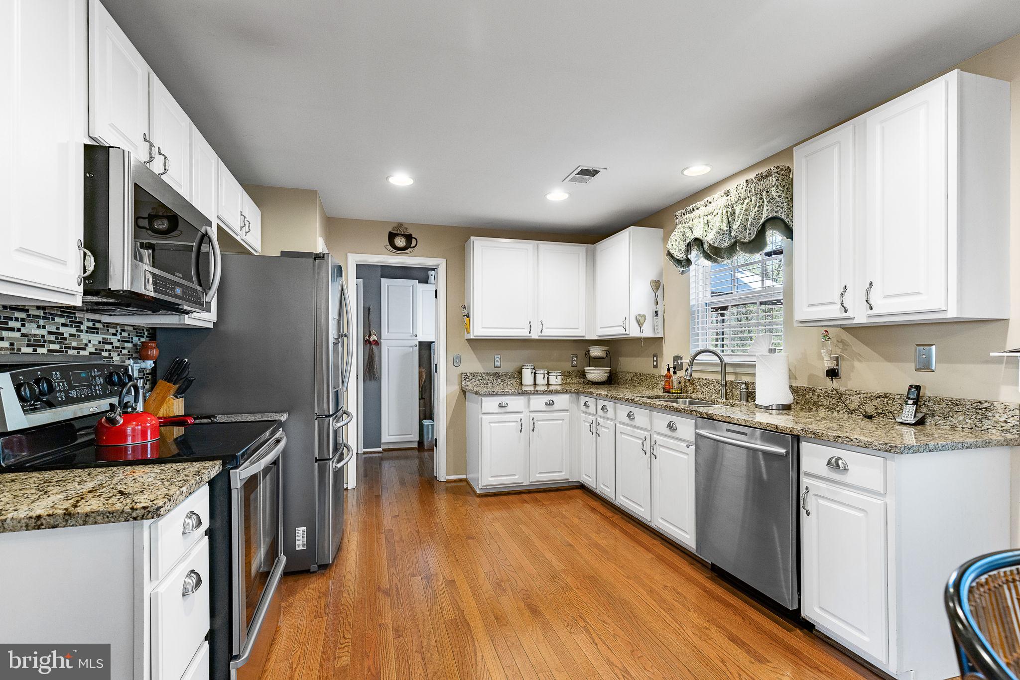 5 Webb Ct