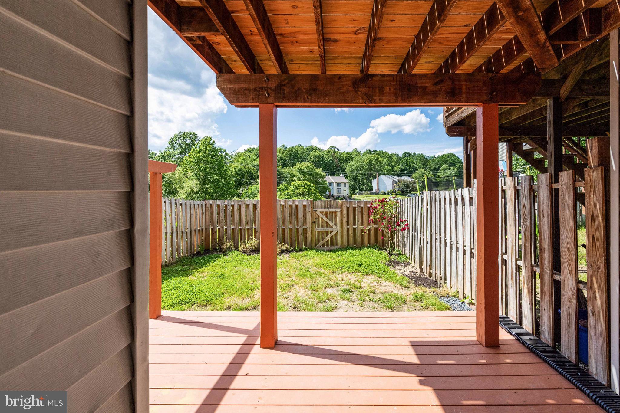 602 STAFFORD GLEN CT