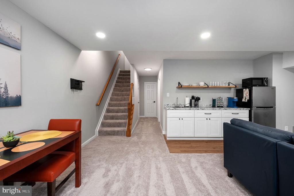 602 STAFFORD GLEN CT