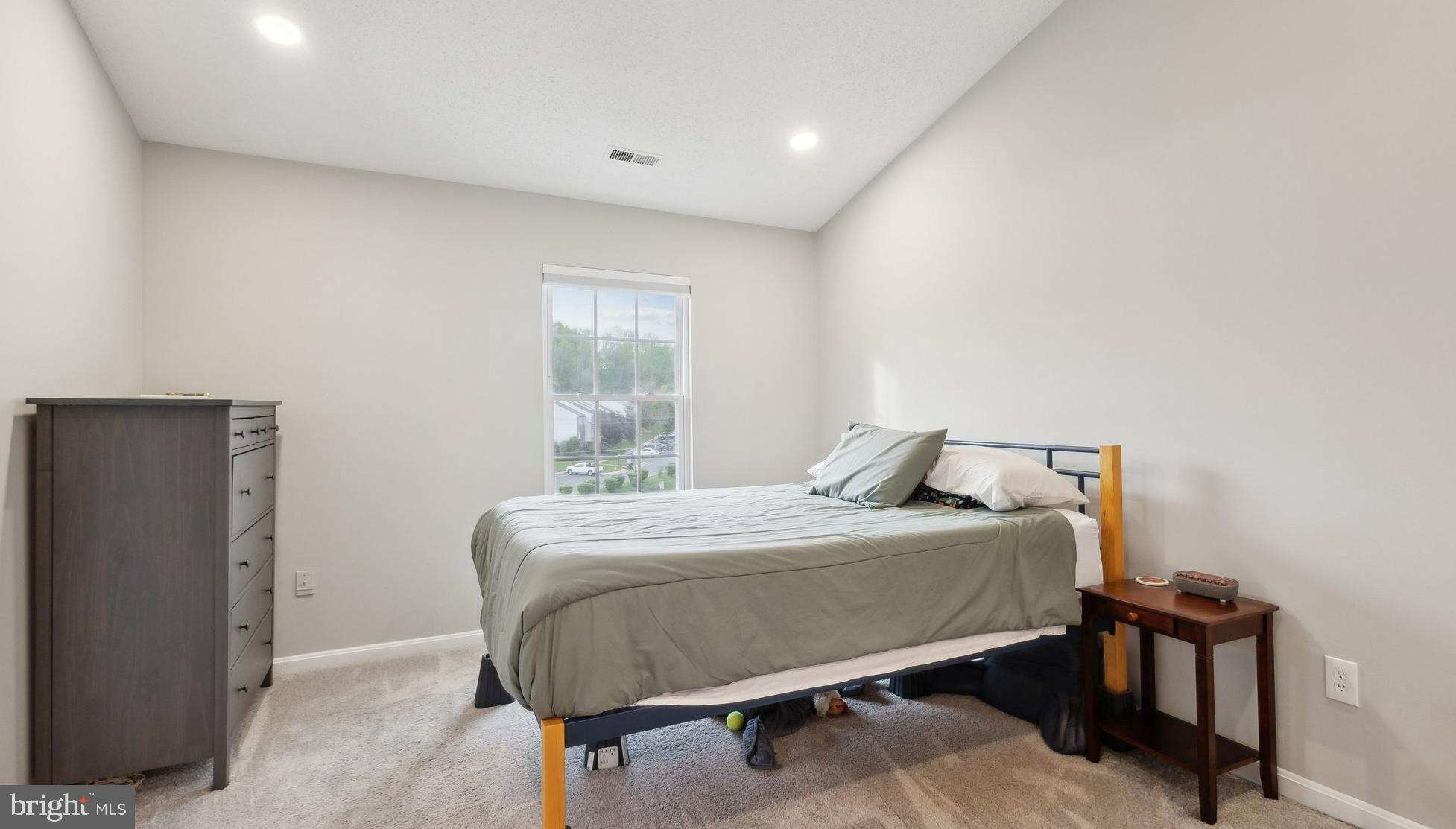 602 STAFFORD GLEN CT