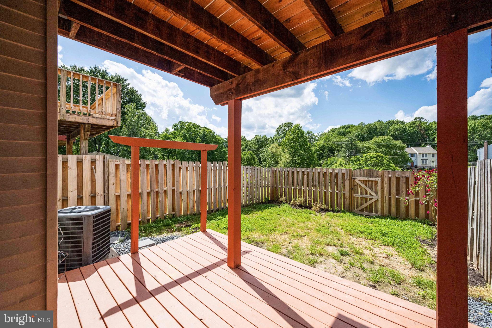 602 STAFFORD GLEN CT