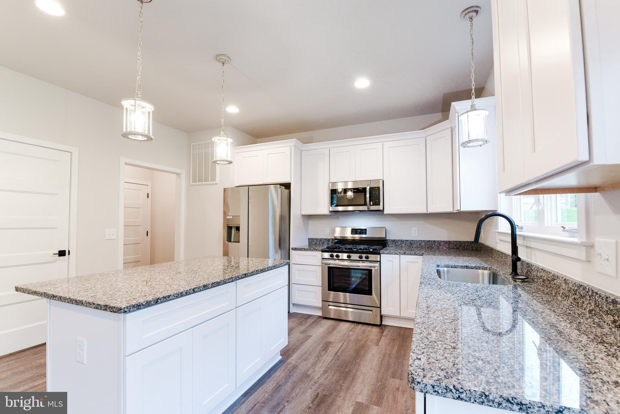 3 Quarry Rd