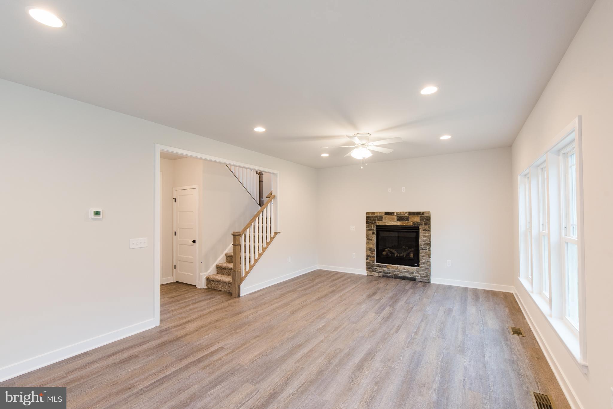 3 Quarry Rd