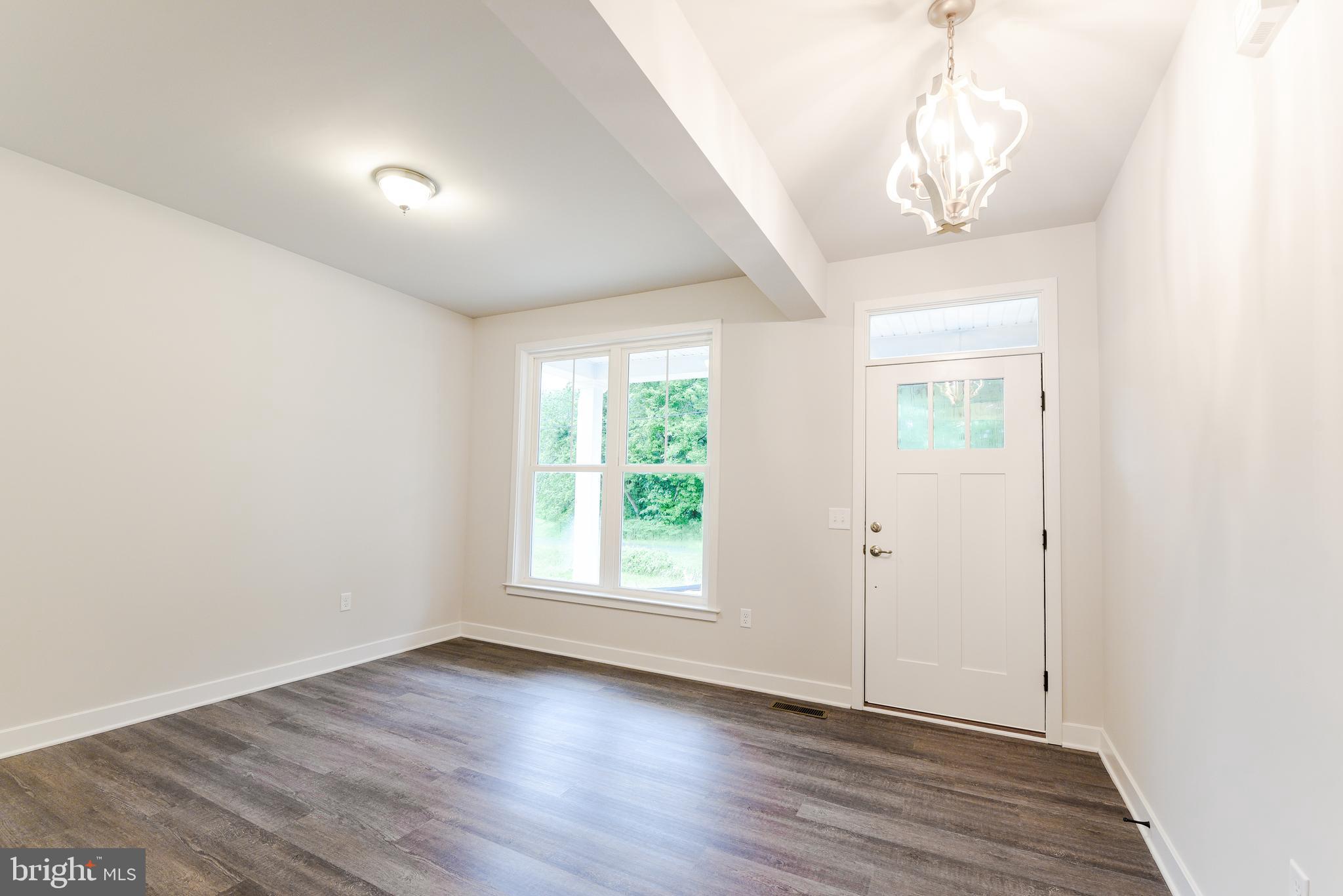 3 Quarry Rd