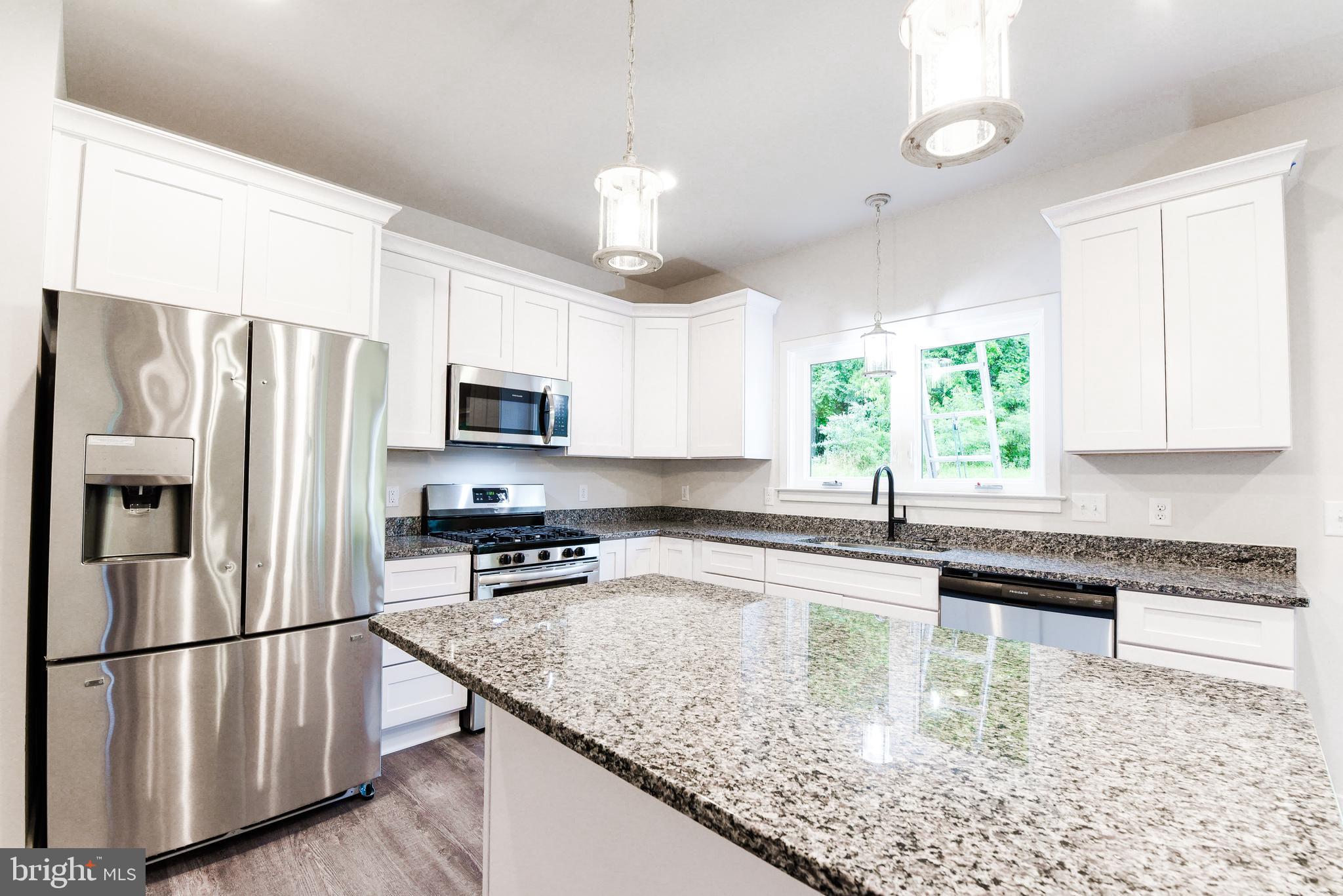 3 Quarry Rd