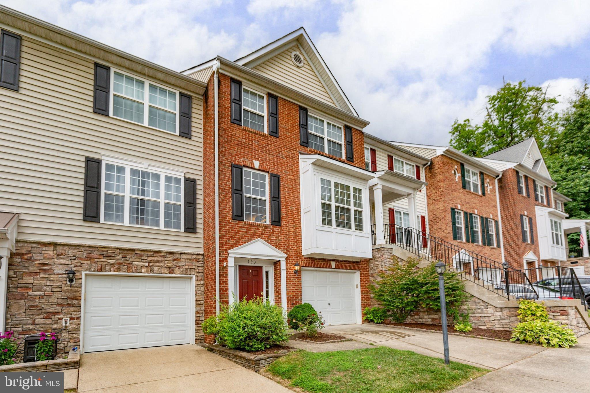 103 Boathouse Way