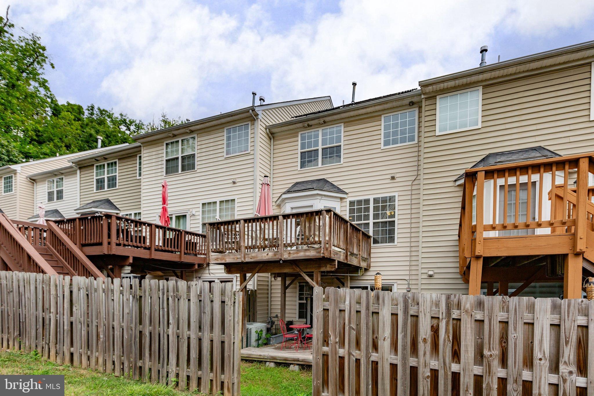 103 Boathouse Way