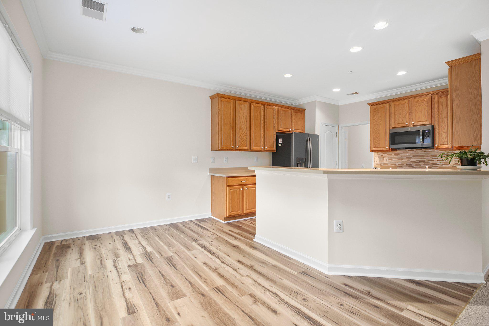 363 Bridgewater Cir