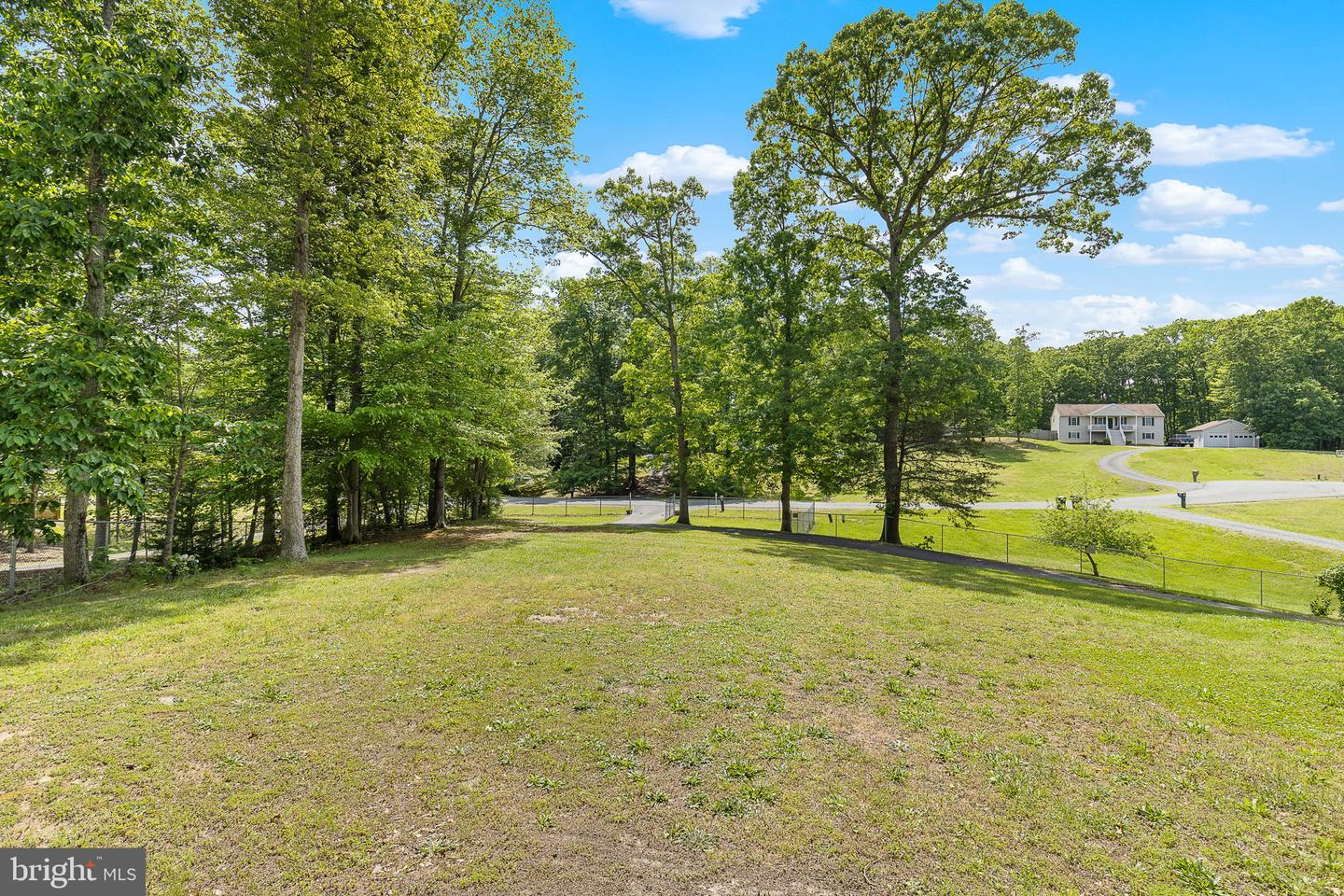 26 Viking Ln