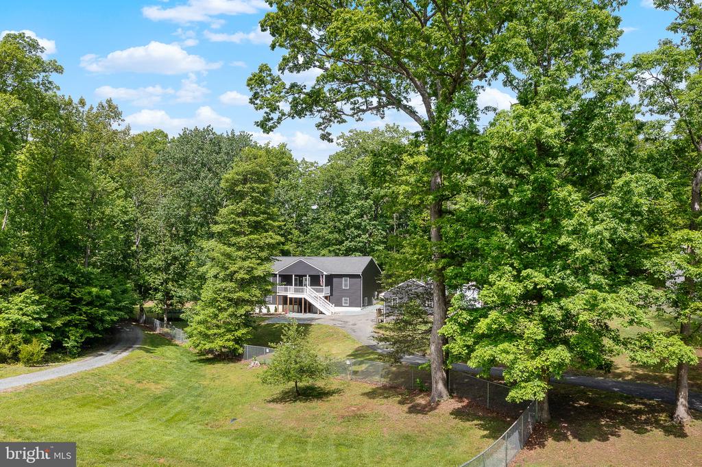 26 Viking Ln