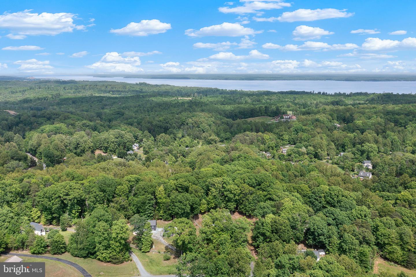 26 Viking Ln