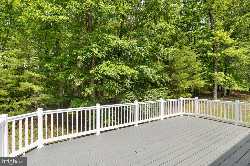 26 Viking Ln
