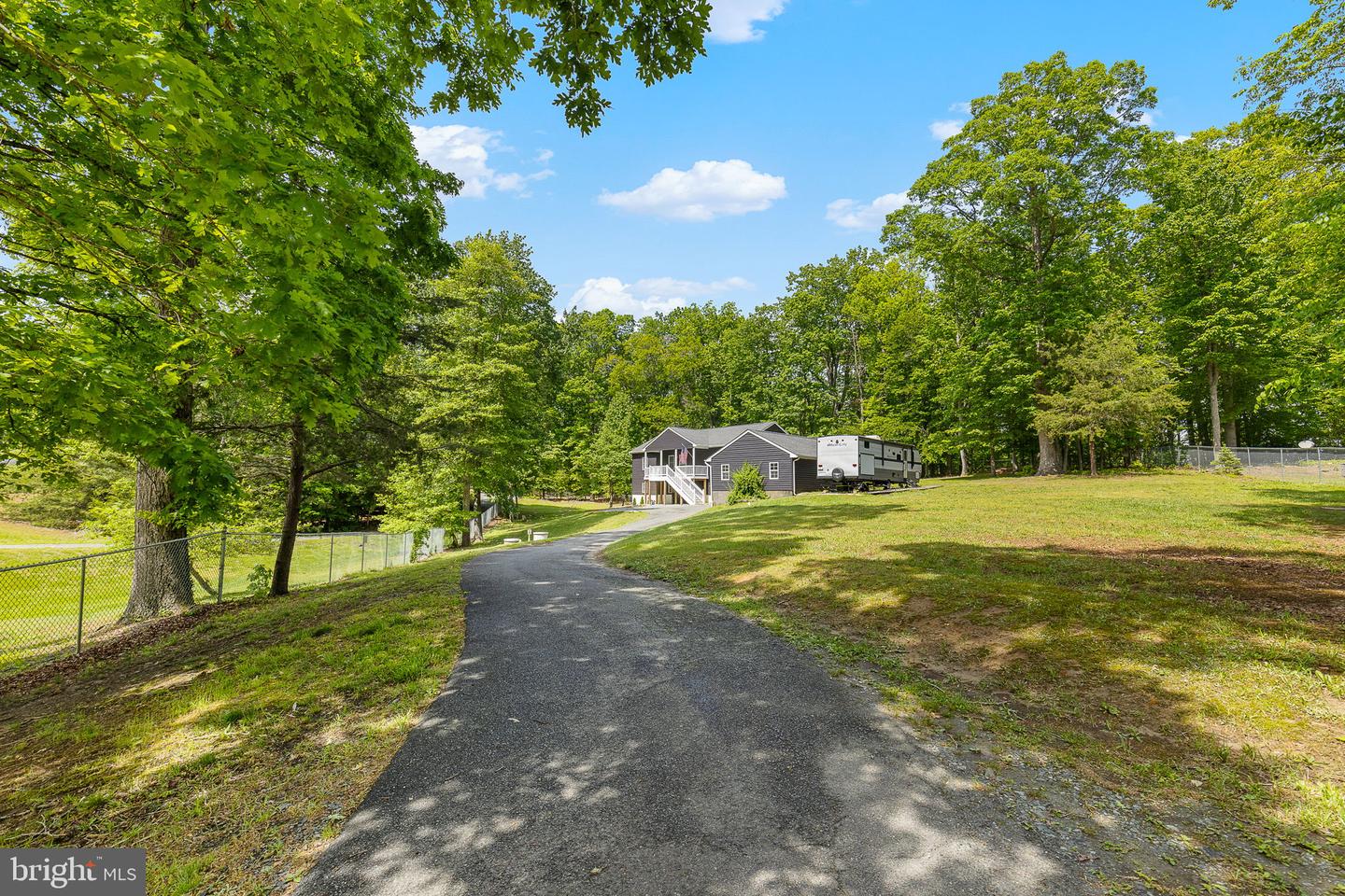 26 Viking Ln
