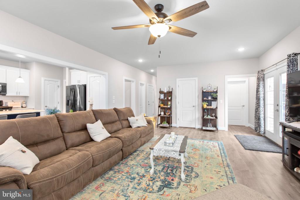 128 Livingwood Ct