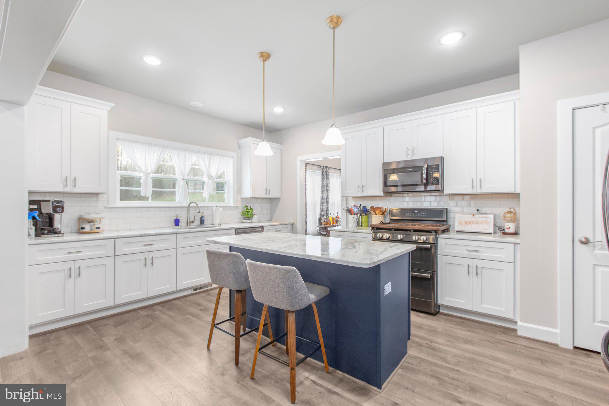 128 Livingwood Ct