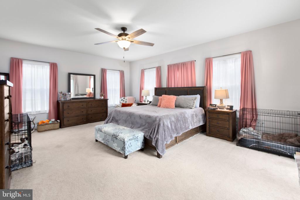 128 Livingwood Ct