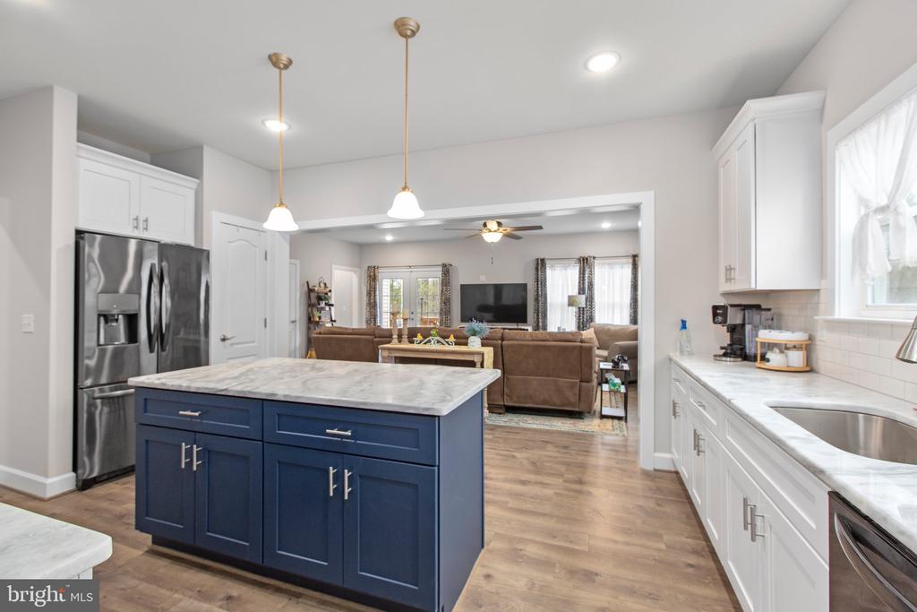 128 Livingwood Ct