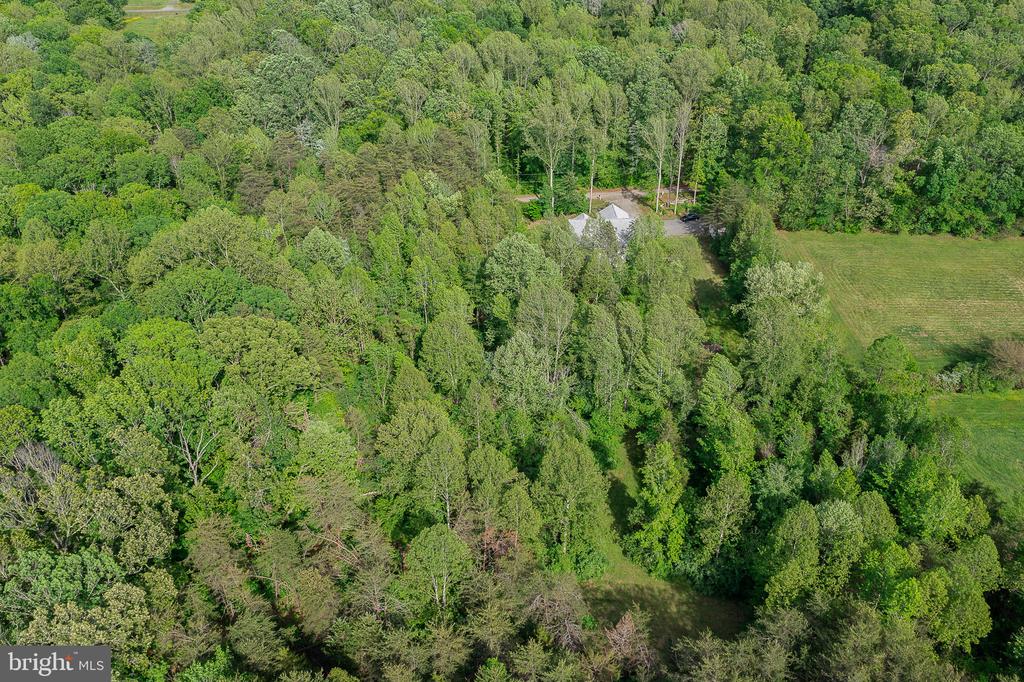 107 Shady Creek Ln