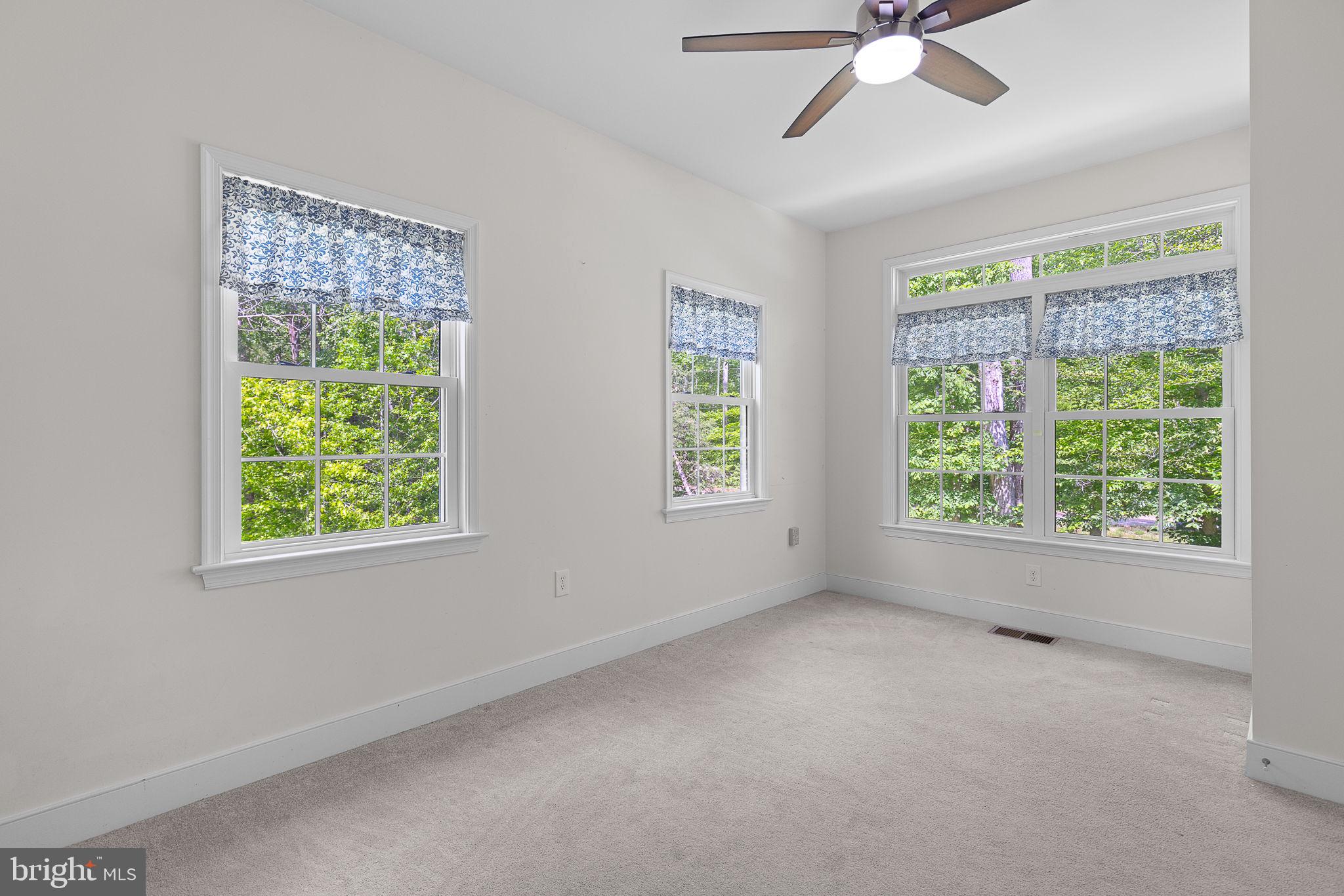 107 Shady Creek Ln