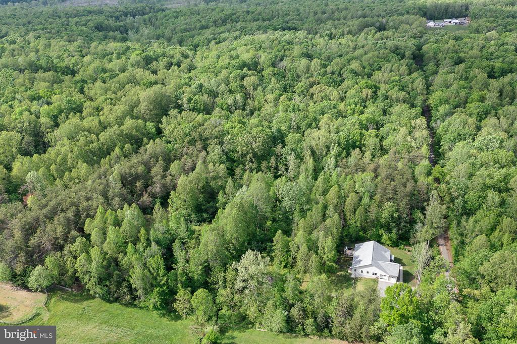 107 Shady Creek Ln
