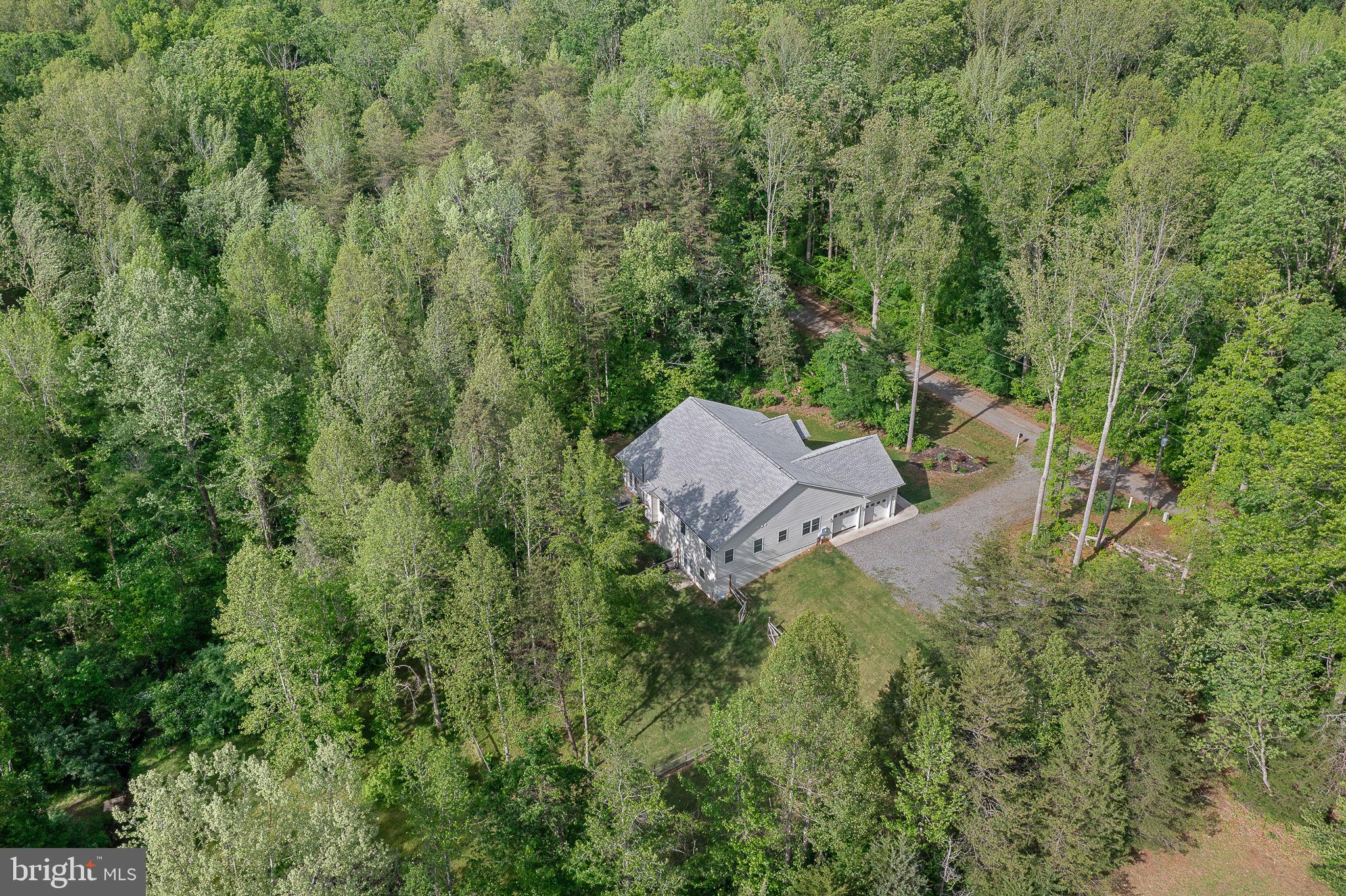 107 Shady Creek Ln