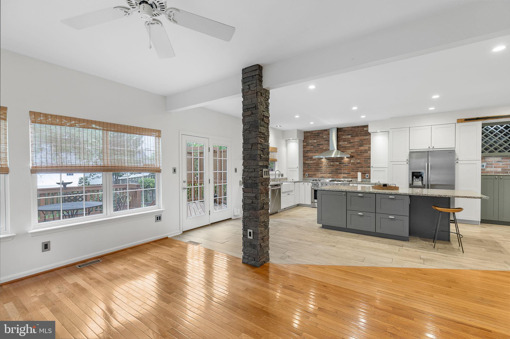 8 Candleridge Ct