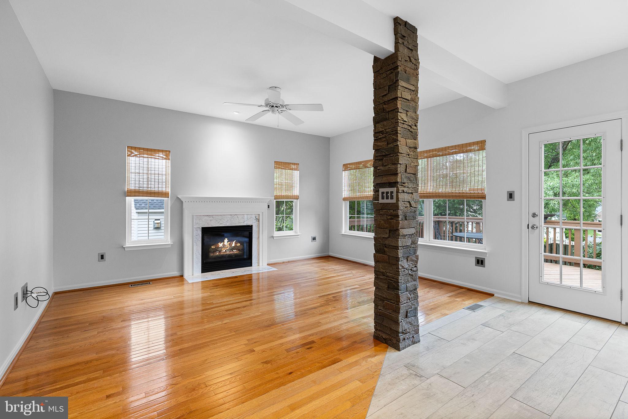 8 Candleridge Ct