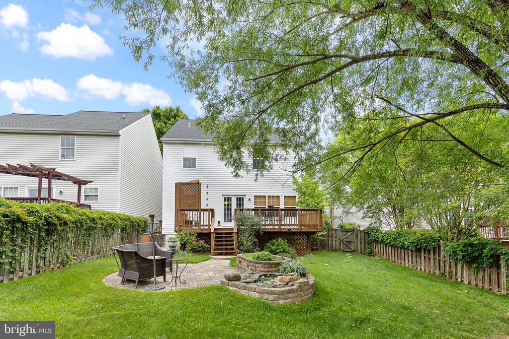 8 Candleridge Ct