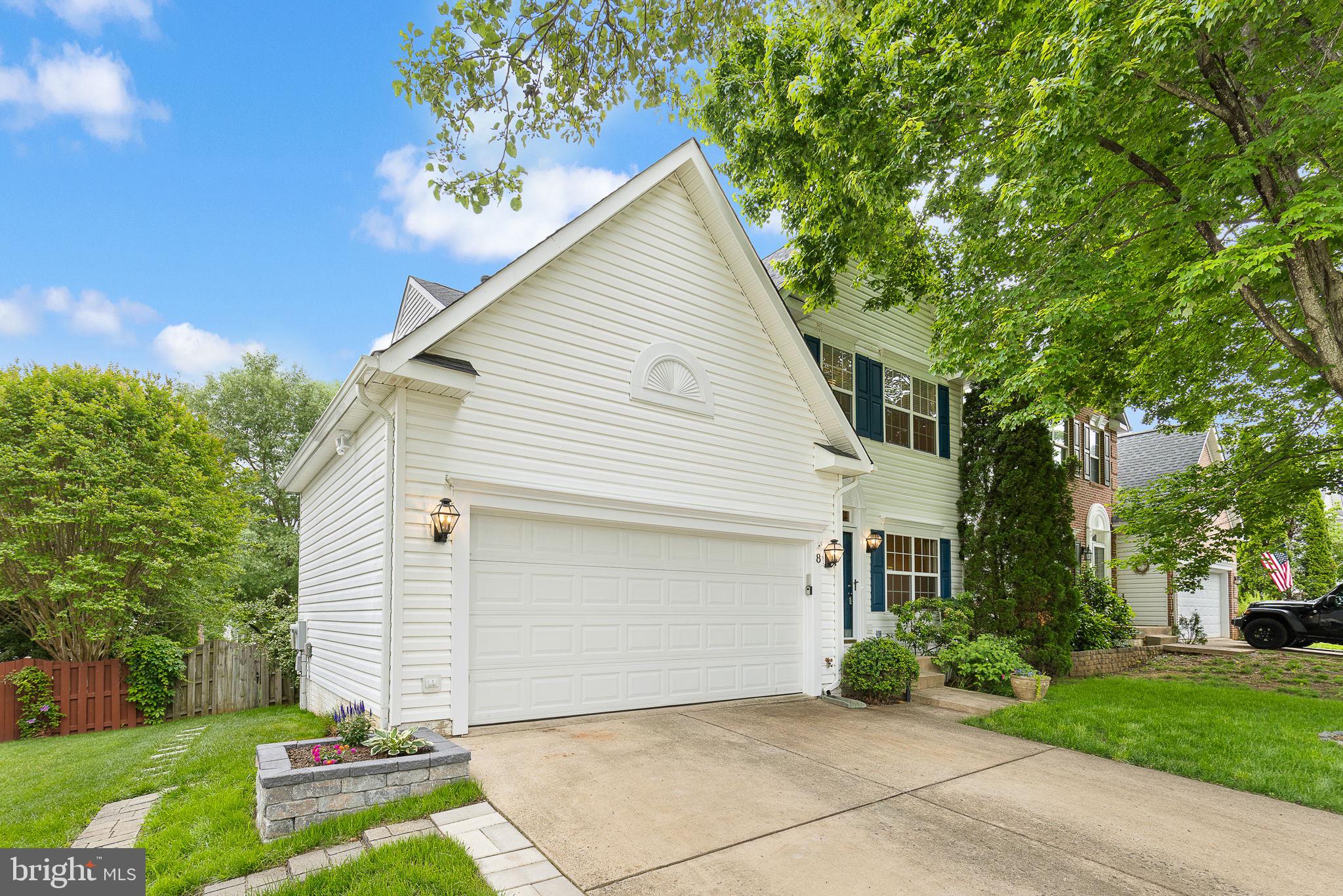 8 Candleridge Ct
