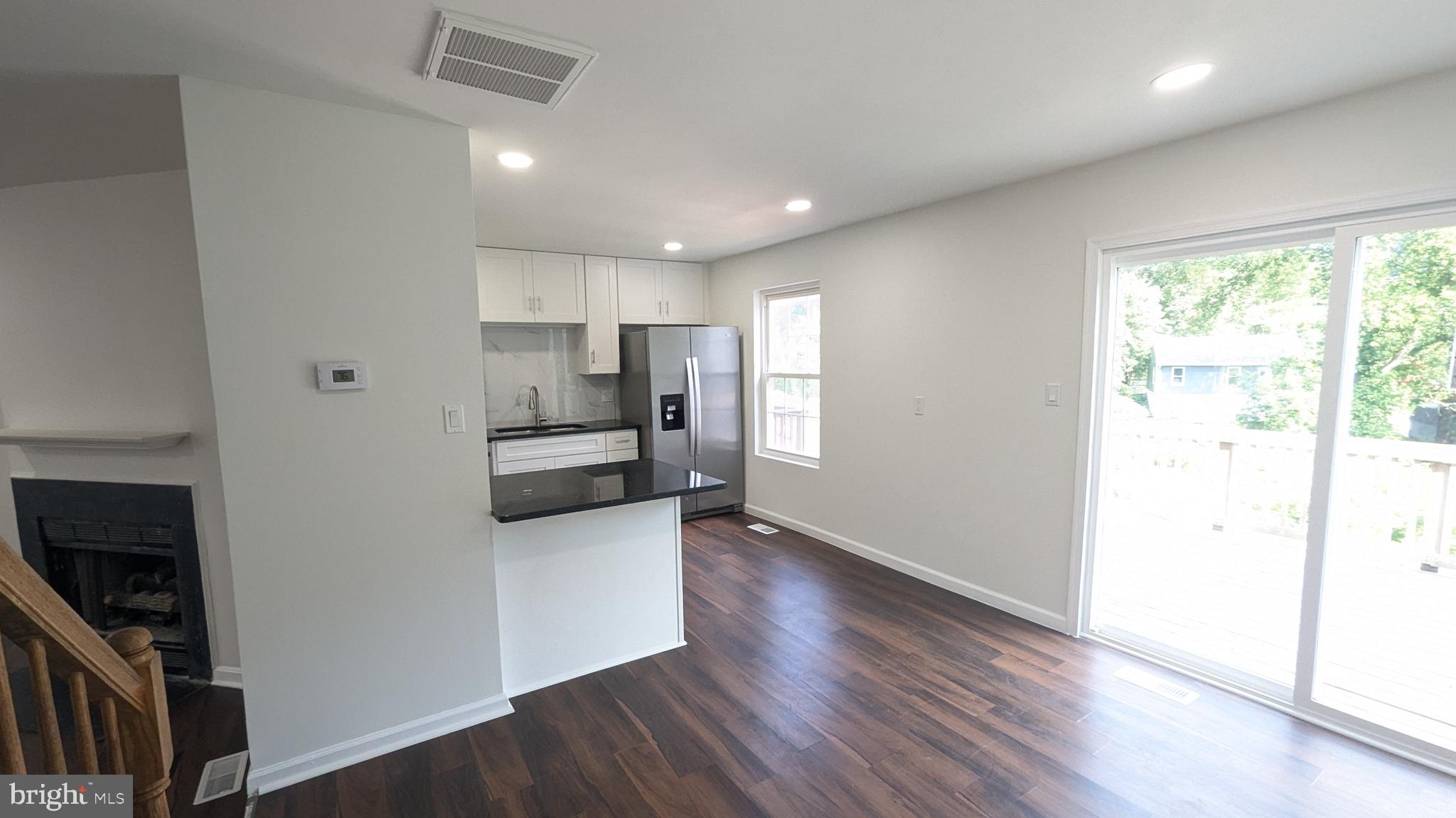 609 STAFFORD GLEN COURT