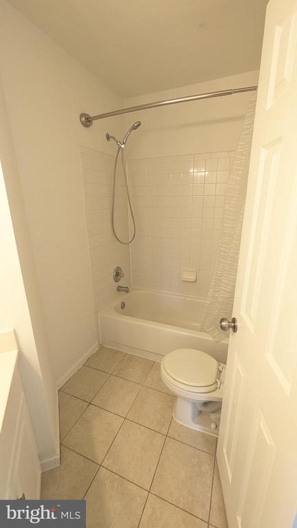 609 STAFFORD GLEN COURT