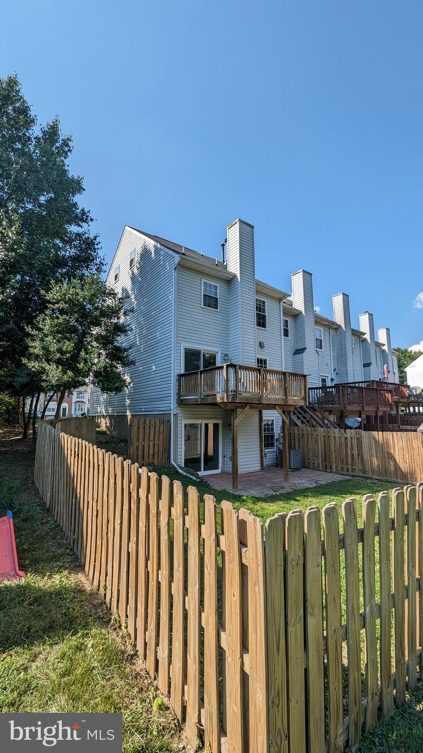 609 STAFFORD GLEN COURT